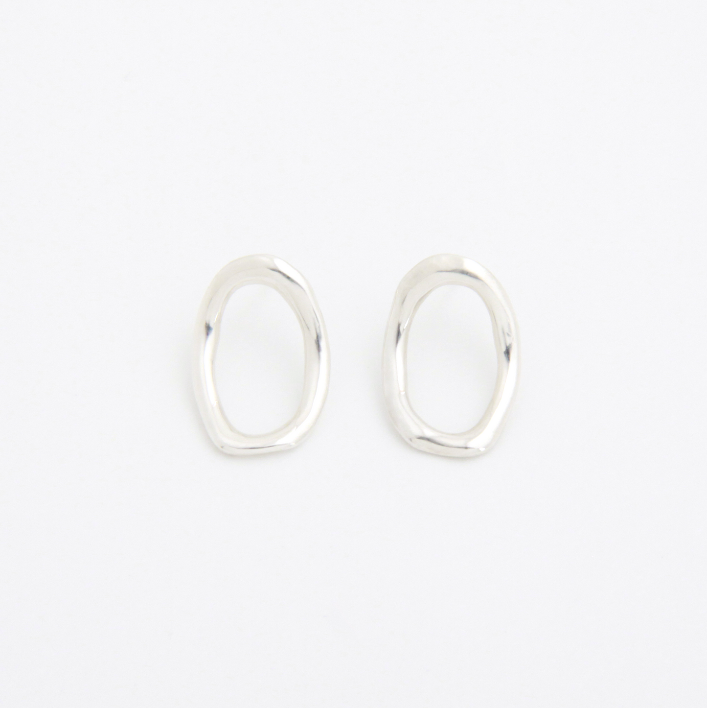 Oval P-S