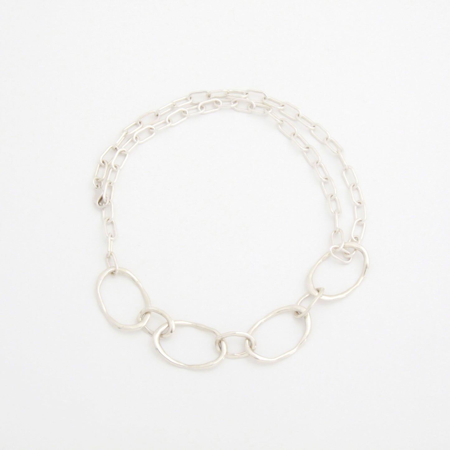 Oval N